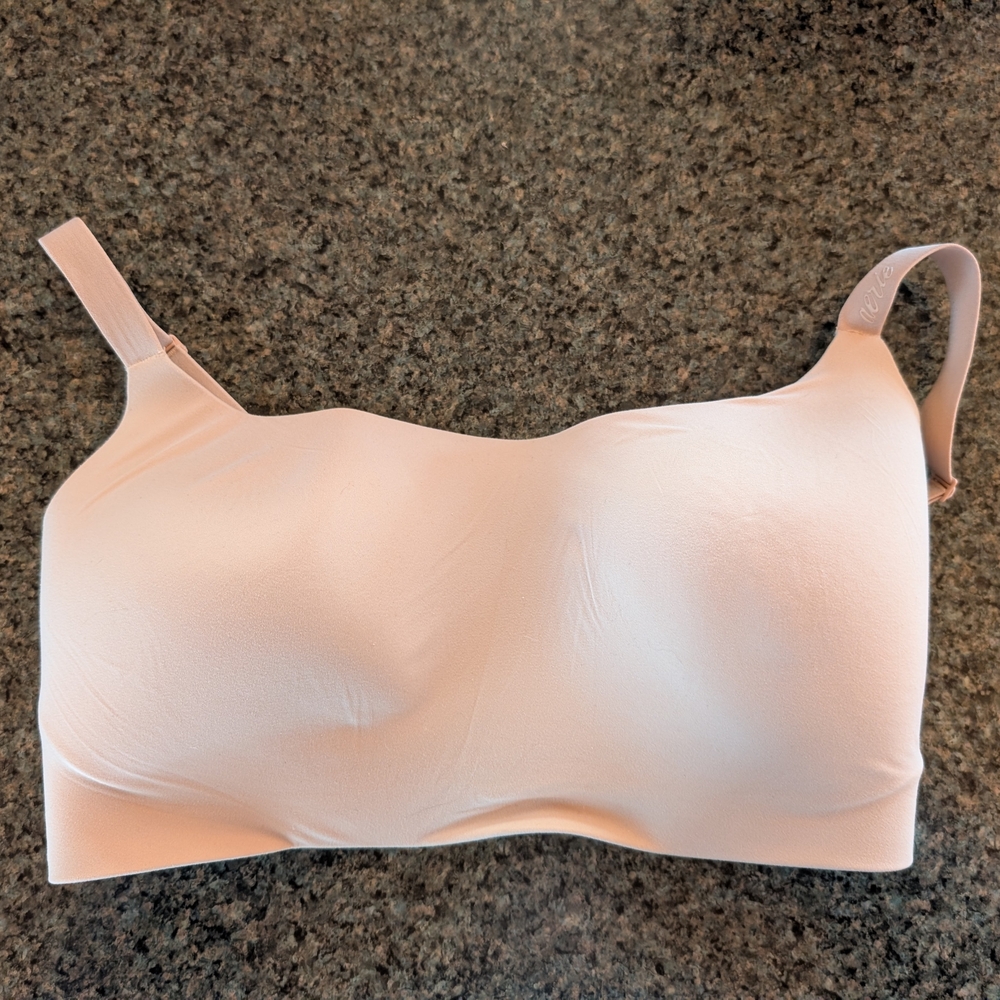 Seamless Nude Bra